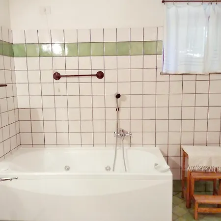 Farm stay Borgo Ornina Salutio