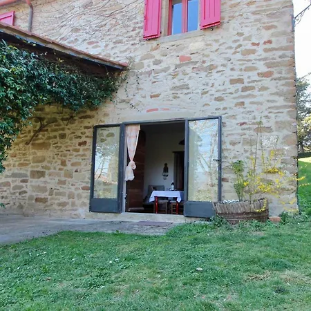 Borgo Ornina ファームステイ *